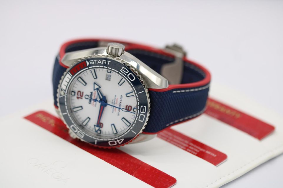 Omega Planet Ocean 215.32.43.21.04.001 Image 6